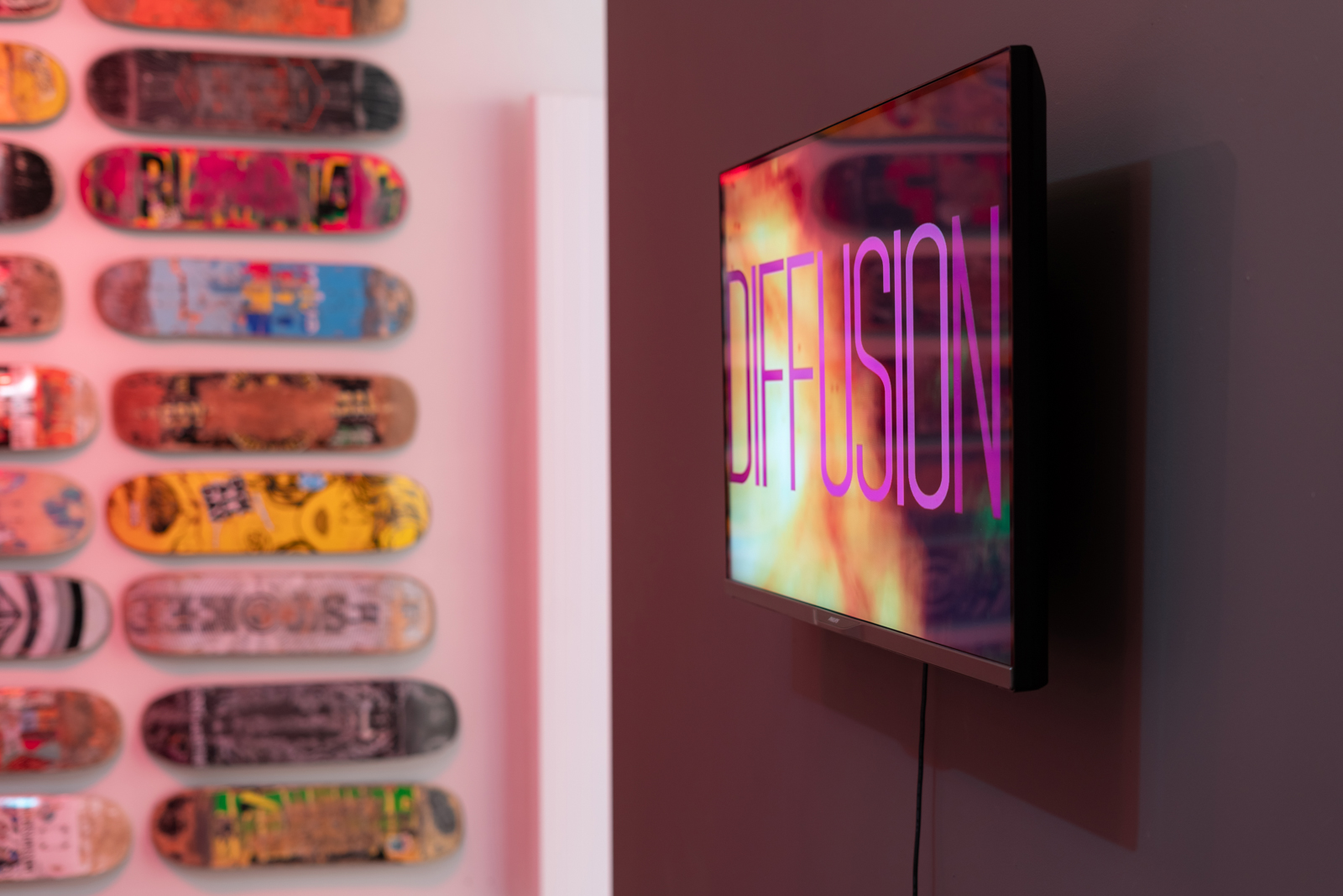 Artūras Jendovickis. Personalinė fotografijų paroda ,,Laisvamaniai" Prospekto galerijoje Vilniuje