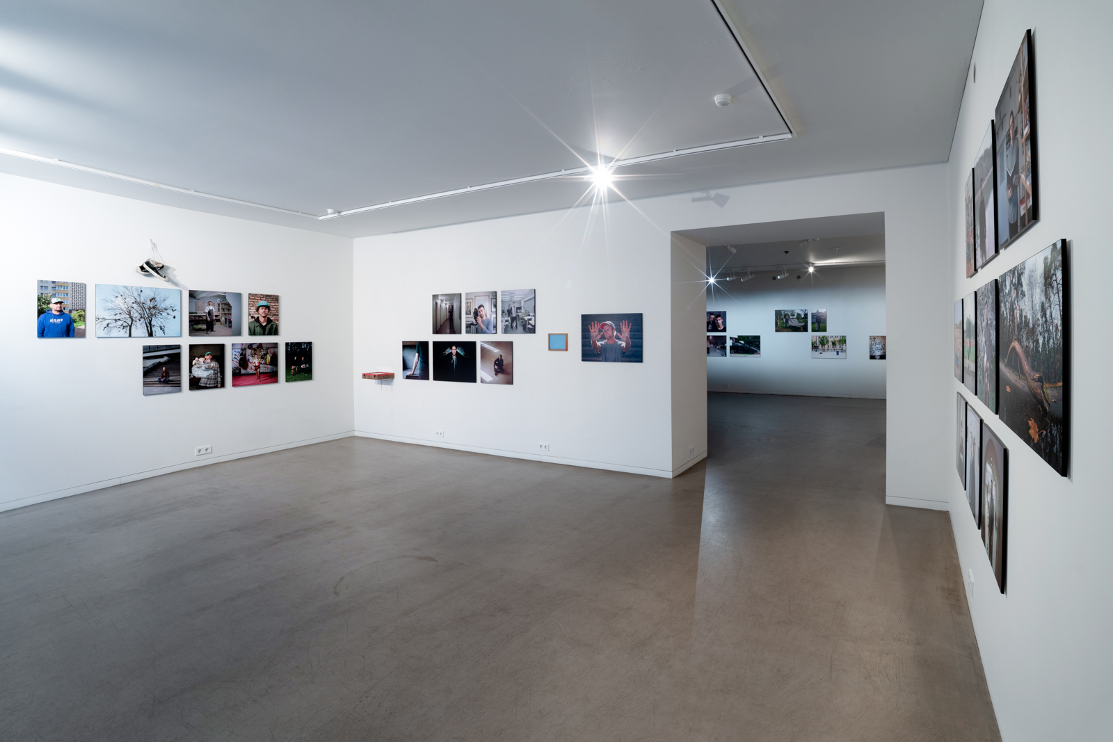 Artūras Jendovickis. Personalinė fotografijų paroda ,,Laisvamaniai" Prospekto galerijoje Vilniuje