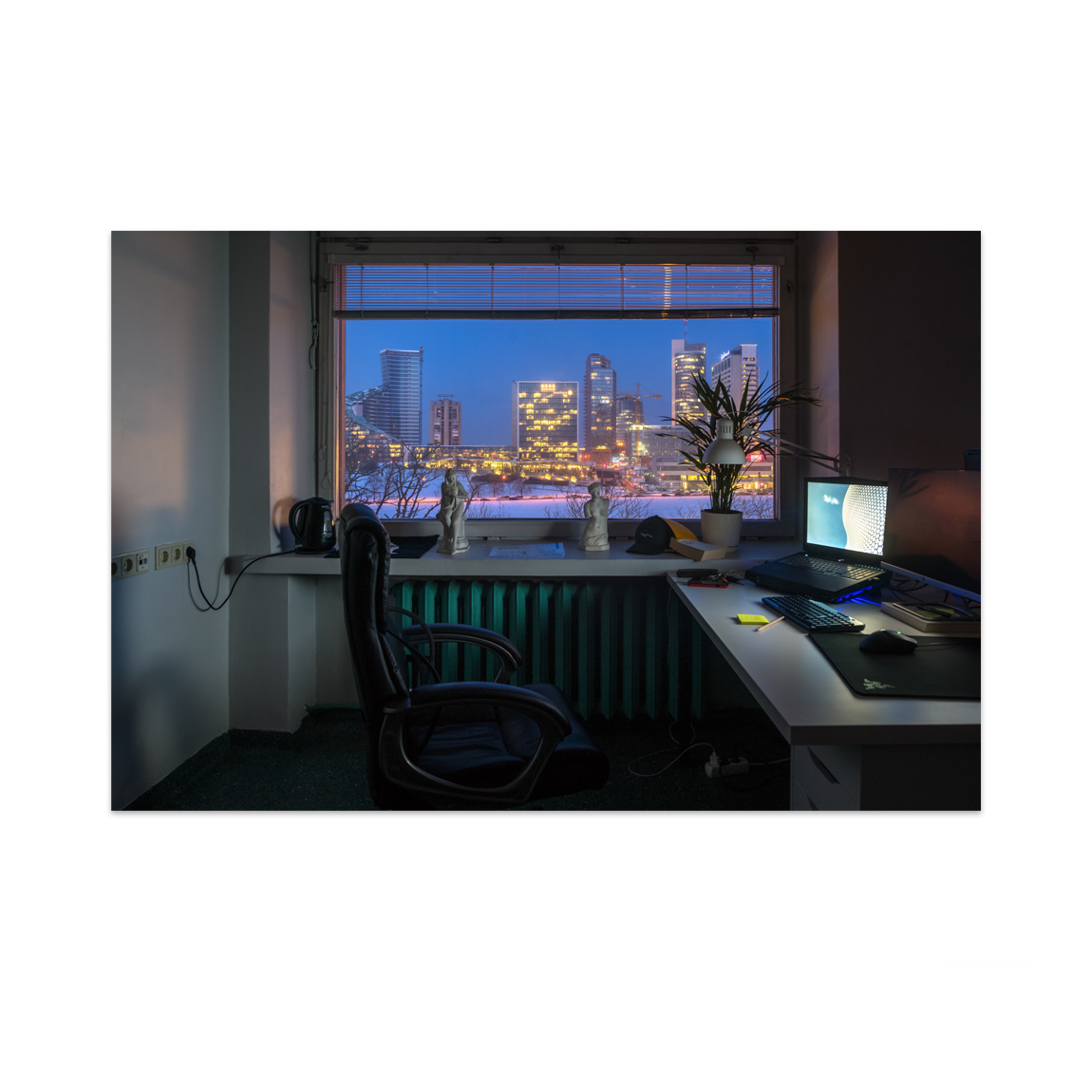 4PMP Privatus miesto peizažas, Artūras Jendovickis, peizažas, a Private Cityscape